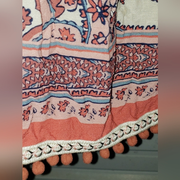 3X Plus Size Democracy Women's Paisely Print blouse shirt top - Picture 6 of 7